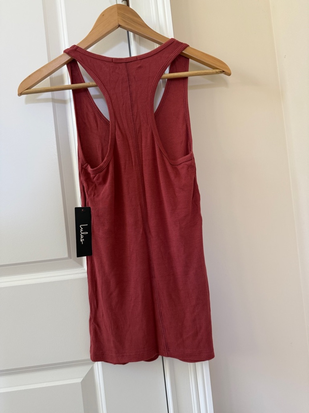 Lulu's Ribbed race back Tank size S - Picture 3 of 7